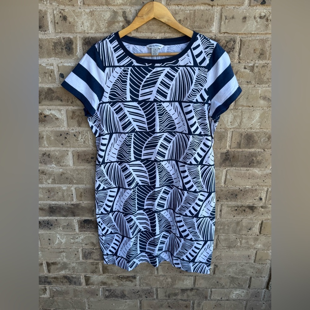Tommy Bahama Navy & White Leaf Printed Short Sleeve Women's Dress size Large - Picture 2 of 7